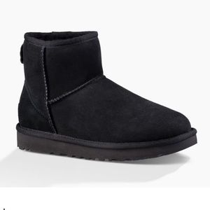 UGG Classic Mini II Short Boot